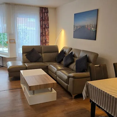 Luetje Hoern * 多纳莫塞尔