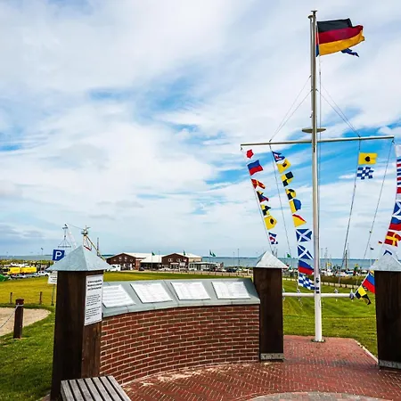 Semesterbostad Luetje Hoern *